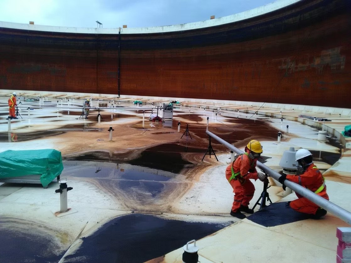 Tank Cleaning